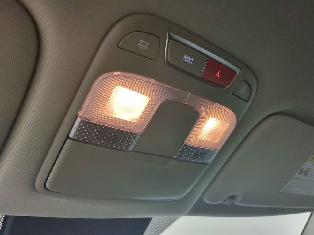 2023 Kia Telluride S - Photo 25