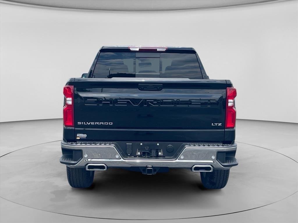 2026 Chevrolet Silverado 1500 LTZ - Photo 6