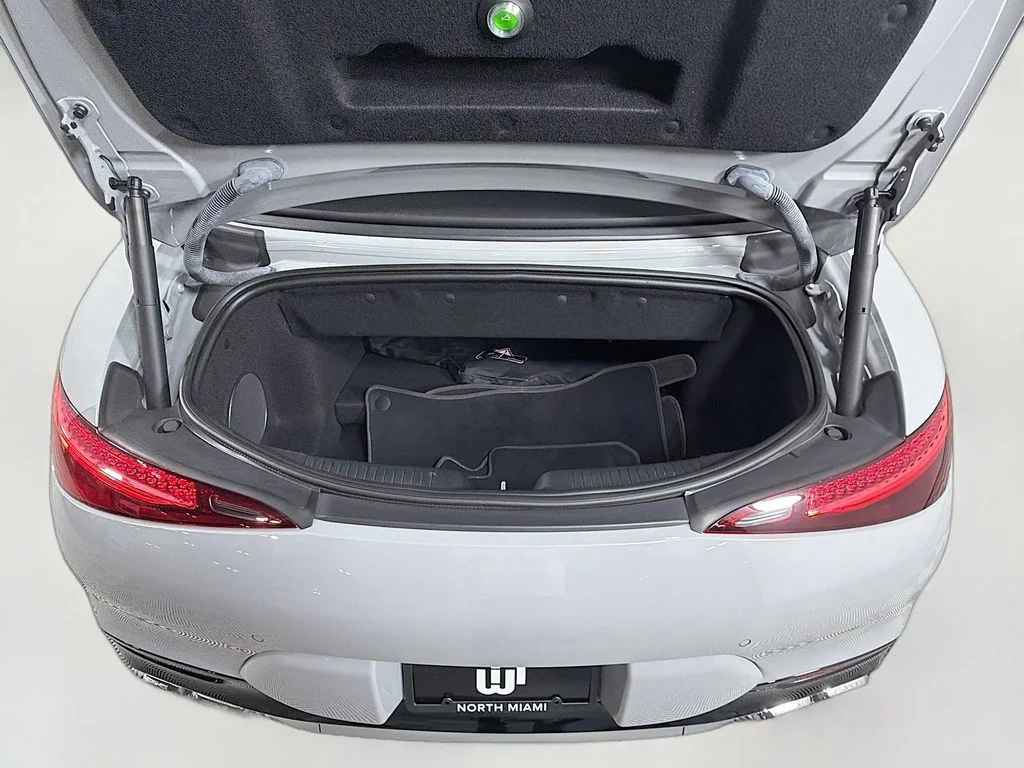 Used 2022 Gray Mercedes-Benz SL 63 AMG® image 25