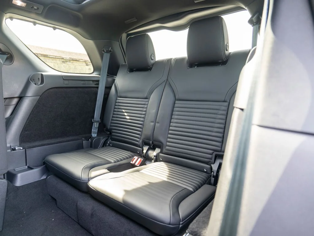 2025 Land Rover Discovery S - Photo 23