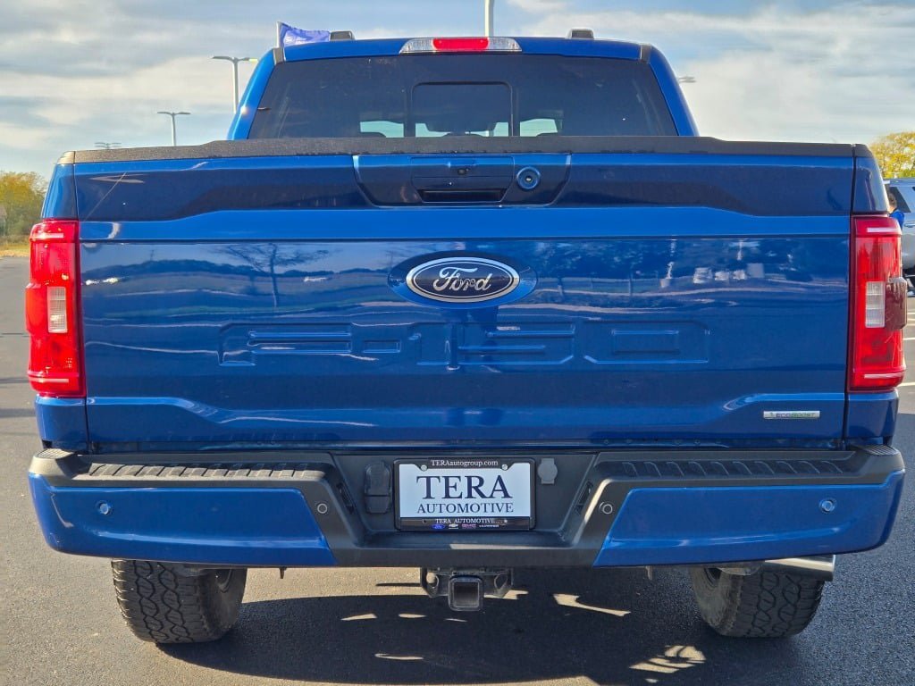 Certified Used 2023 Blue Metallic Ford XLT image 14