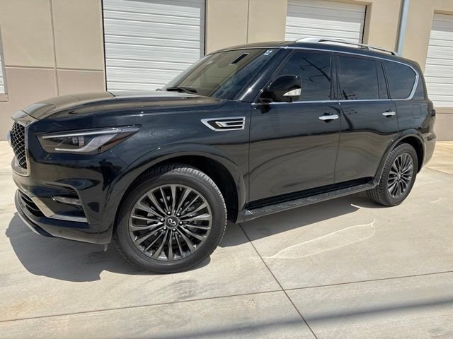 Used 2024 Black INFINITI Sensory image 1