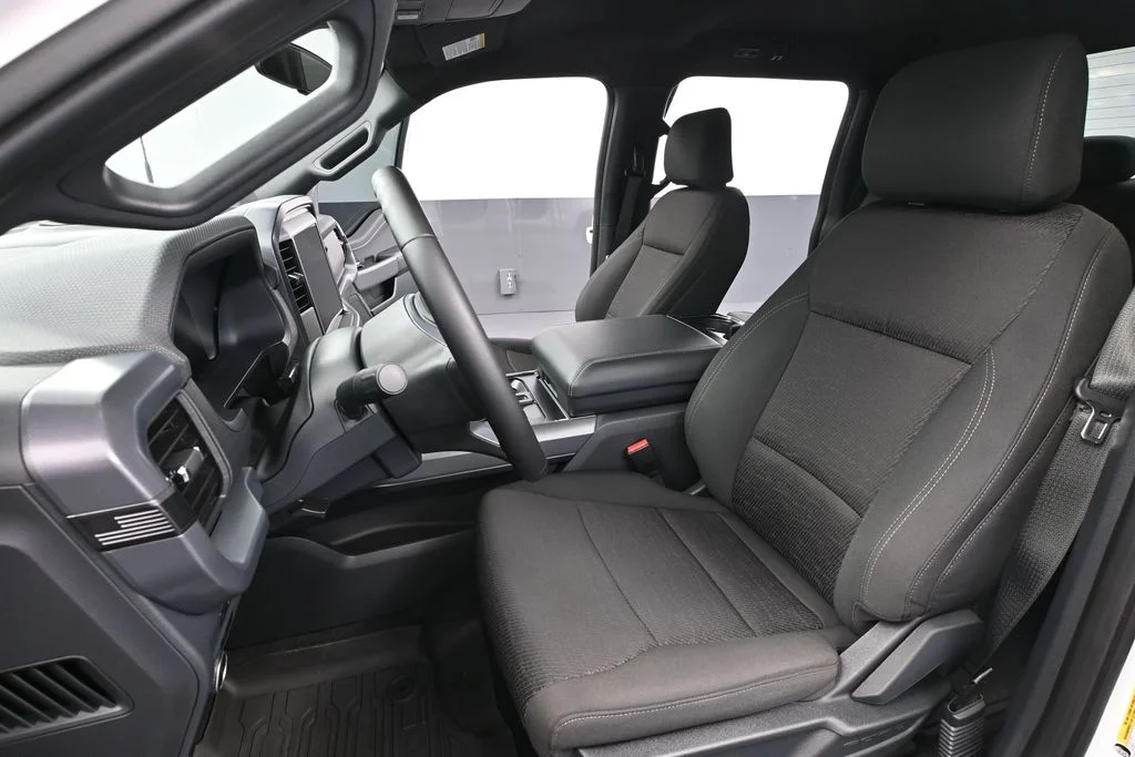 2025 Ford F-150 XLT - Photo 26