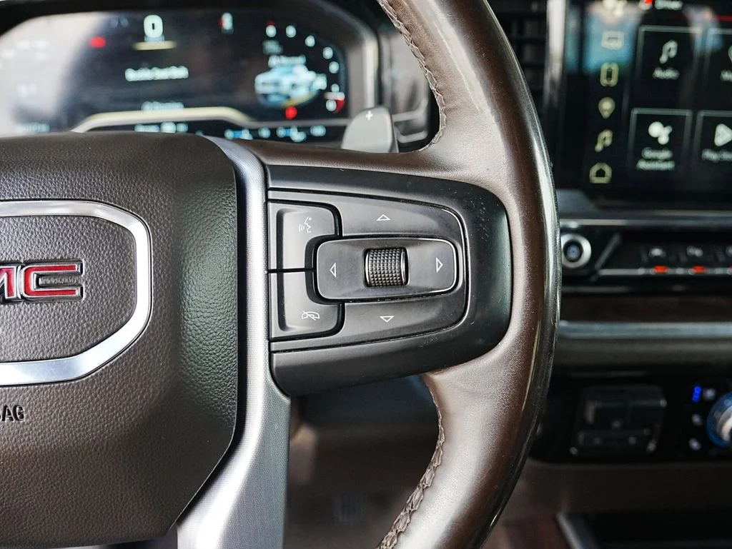 Used 2023 Silver GMC SLT image 13