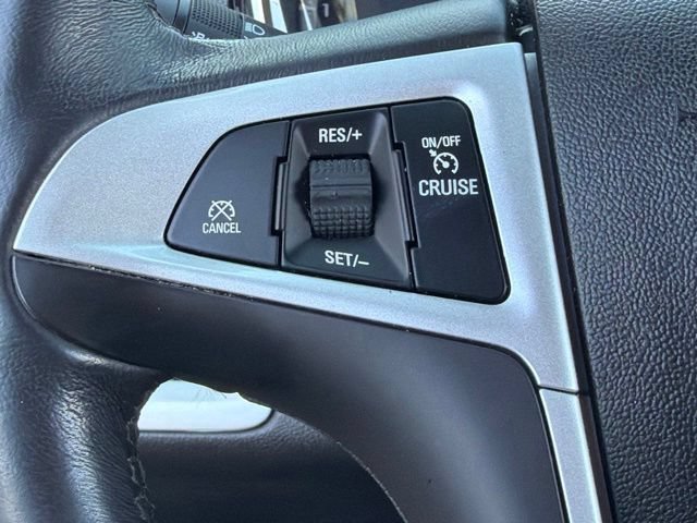 Used 2017 GRAPHITE GRAY METALLIC GMC SLT image 23