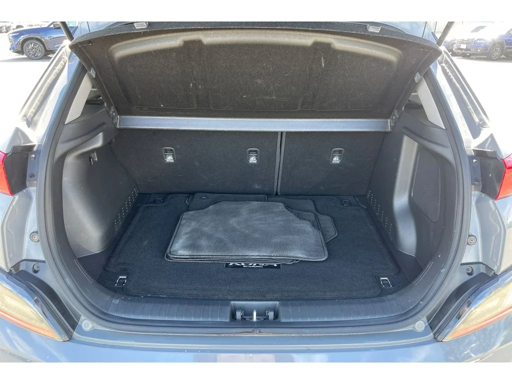 Used 2023 Galactic Gray Hyundai Limited image 18