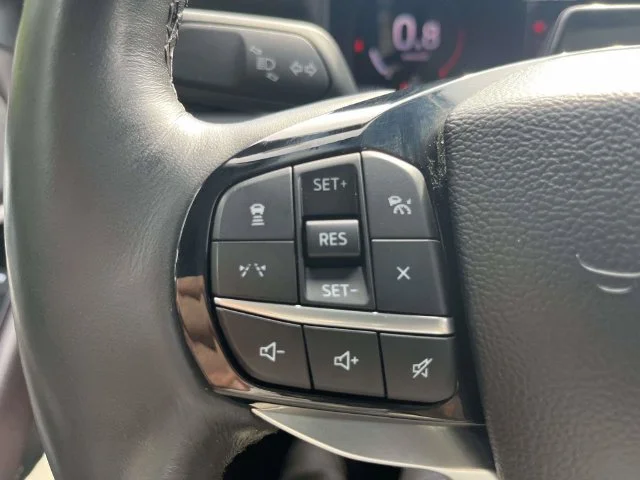 Used 2025 Gray Ford Platinum image 26