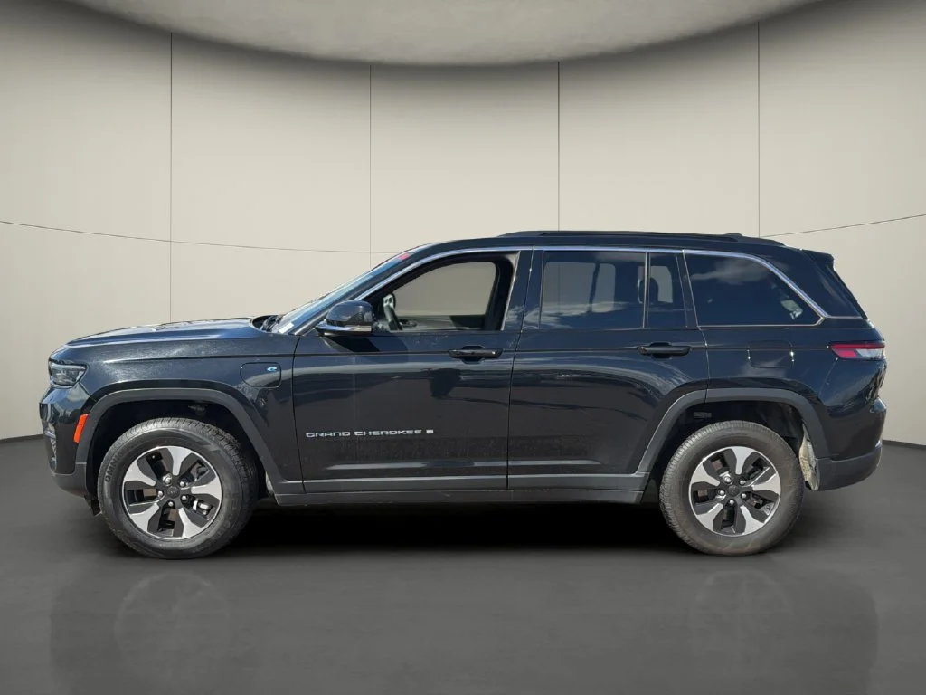 Used 2024 Black Jeep 4xe image 4