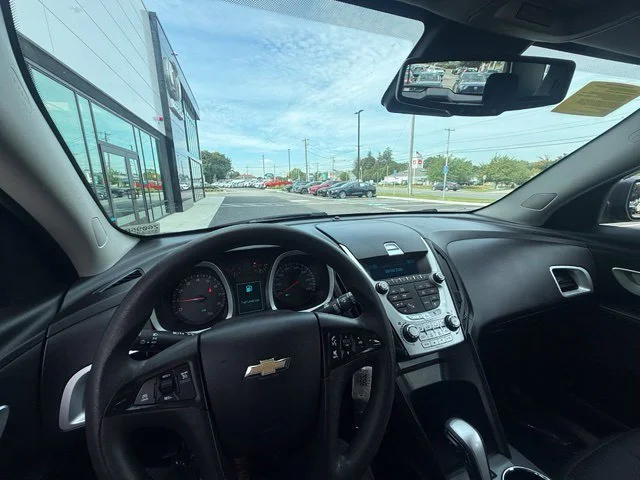 Used 2014 Black Chevrolet LS image 21