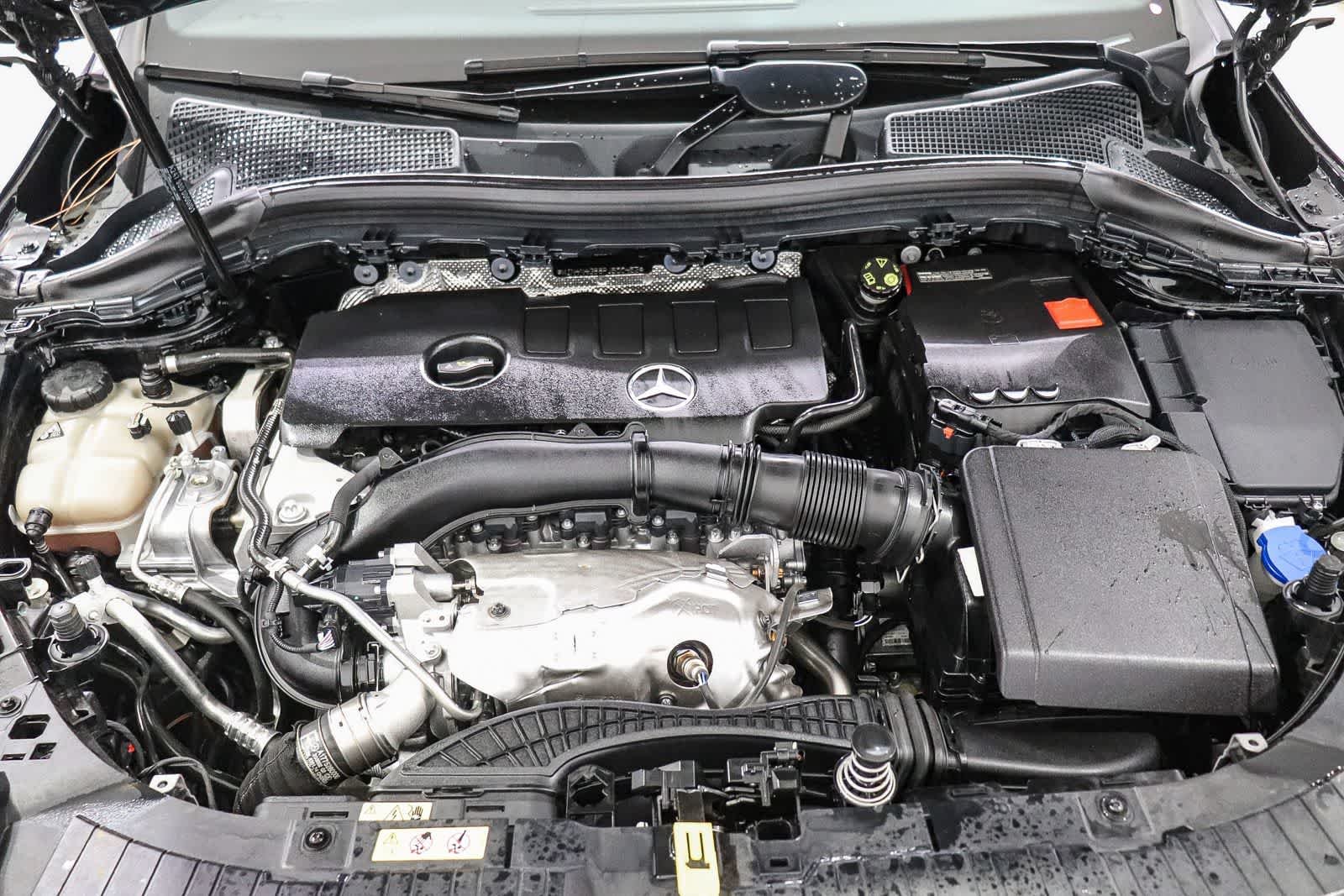 Used 2023 Night Black Mercedes-Benz GLA 250 image 27