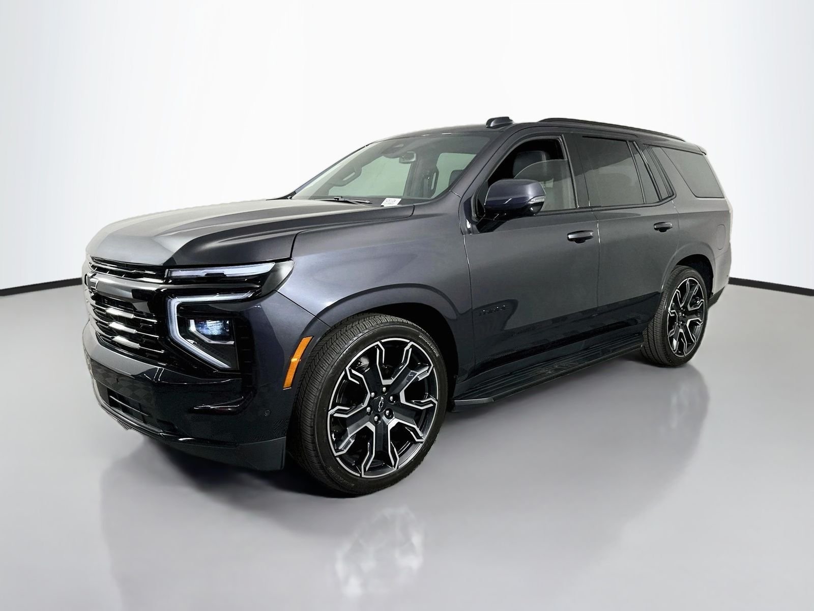 Used 2025 Dark Ash Metallic Chevrolet RST image 3