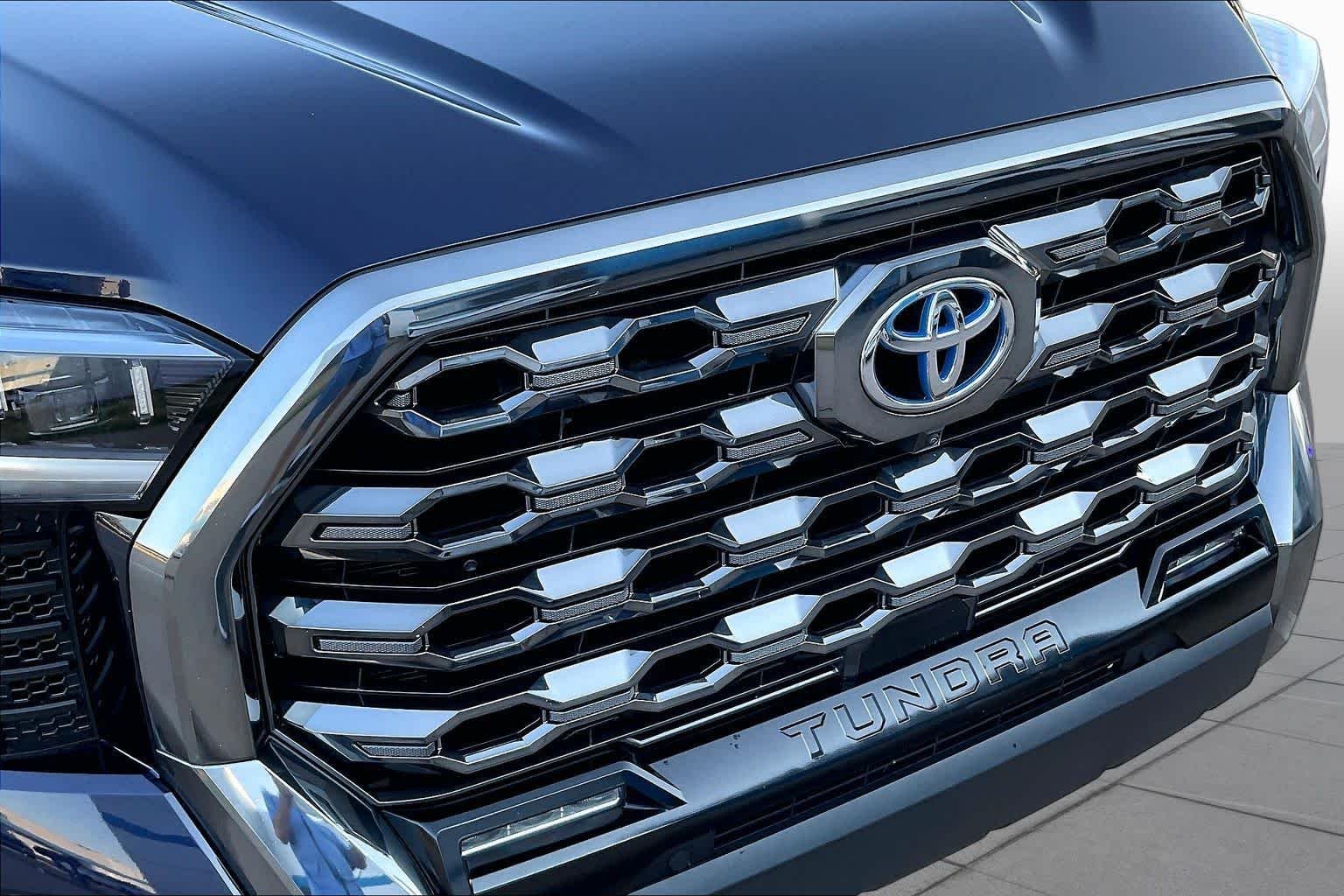 Used 2024 Blueprint Toyota Platinum Hybrid image 29
