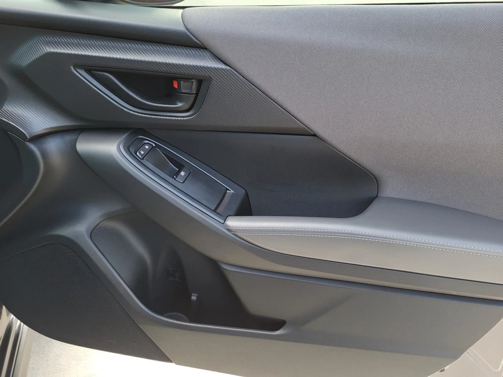 2026 Subaru Crosstrek Premium - Photo 7