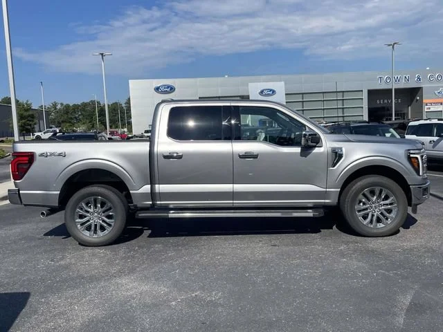New 2026 Iconic Silver Metallic Ford Lariat image 47