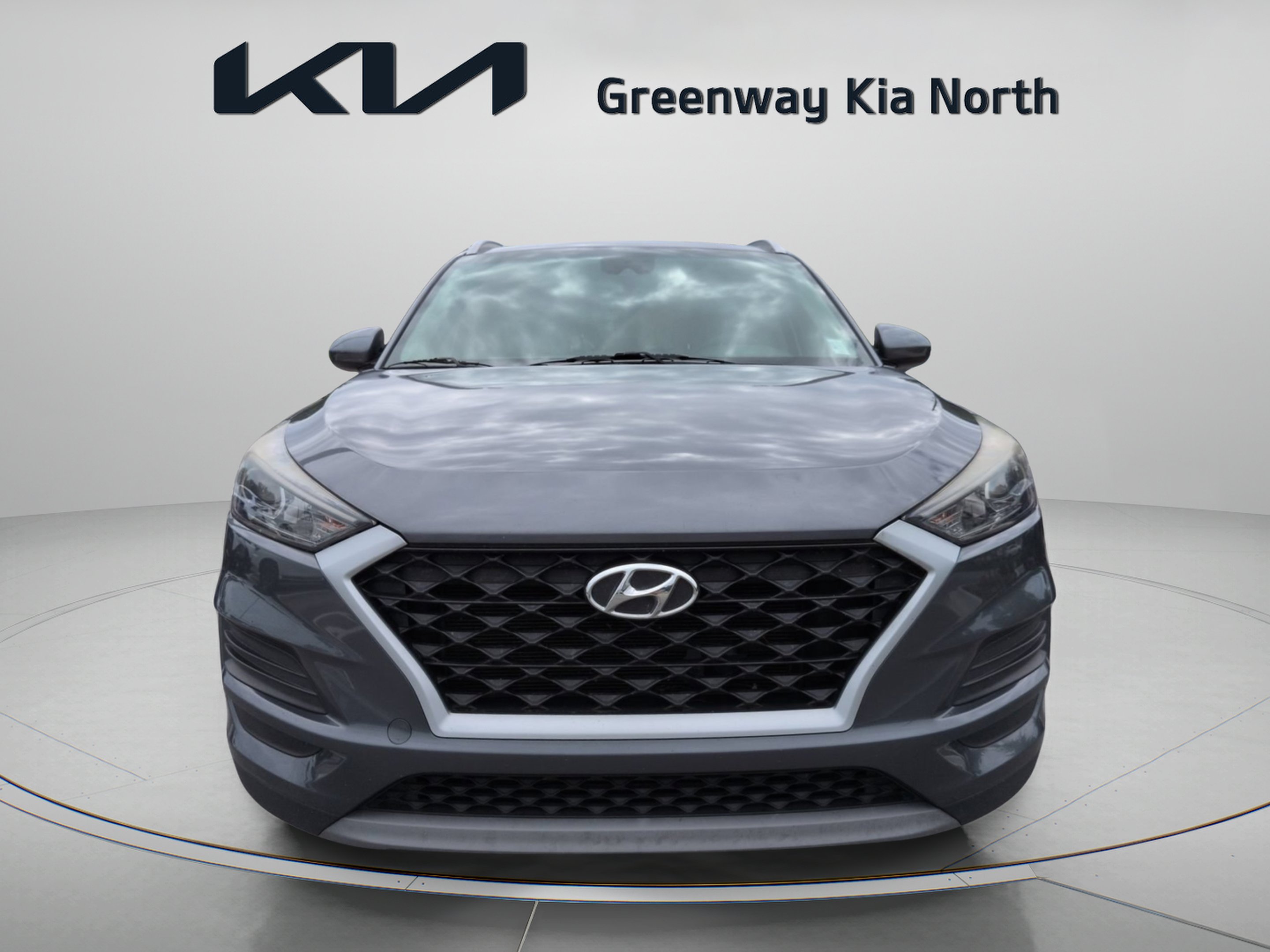 Used 2019 Coliseum Gray Hyundai SEL image 3