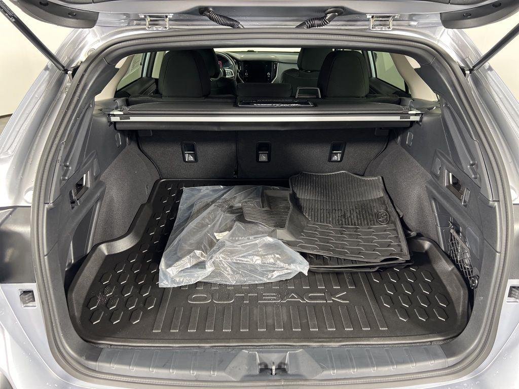 New 2025 Ice Silver Metallic Subaru Premium image 10