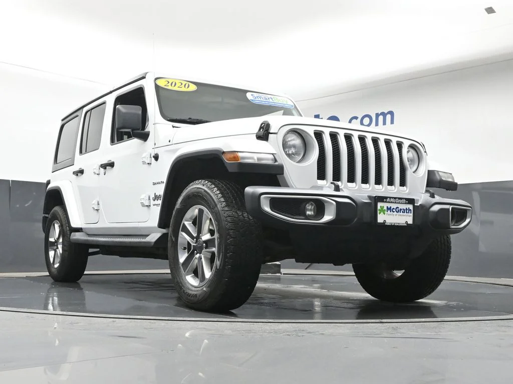 Used 2020 White Jeep Unlimited Sahara image 26