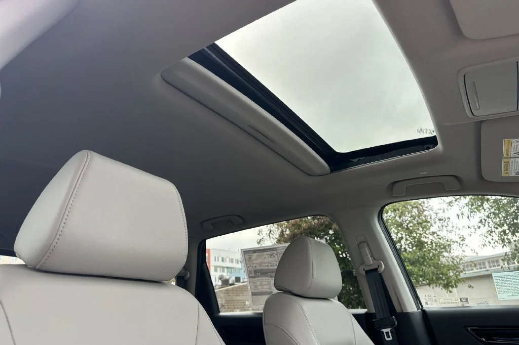 New 2027 Meteorite Gray Metallic Honda EX-L image 18