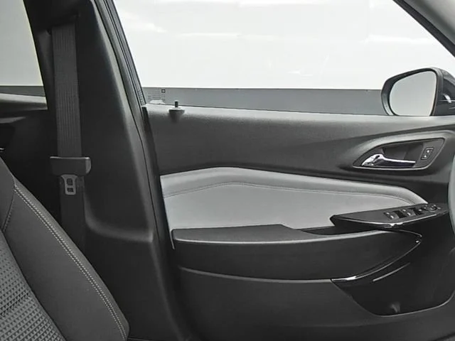 New 2026 Mosaic Black Metallic Chevrolet LT image 34