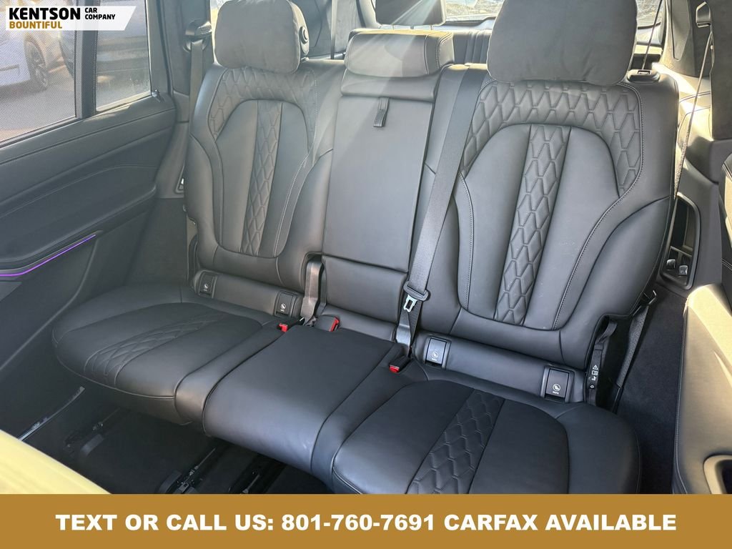 2026 BMW X7 M60i - Photo 37