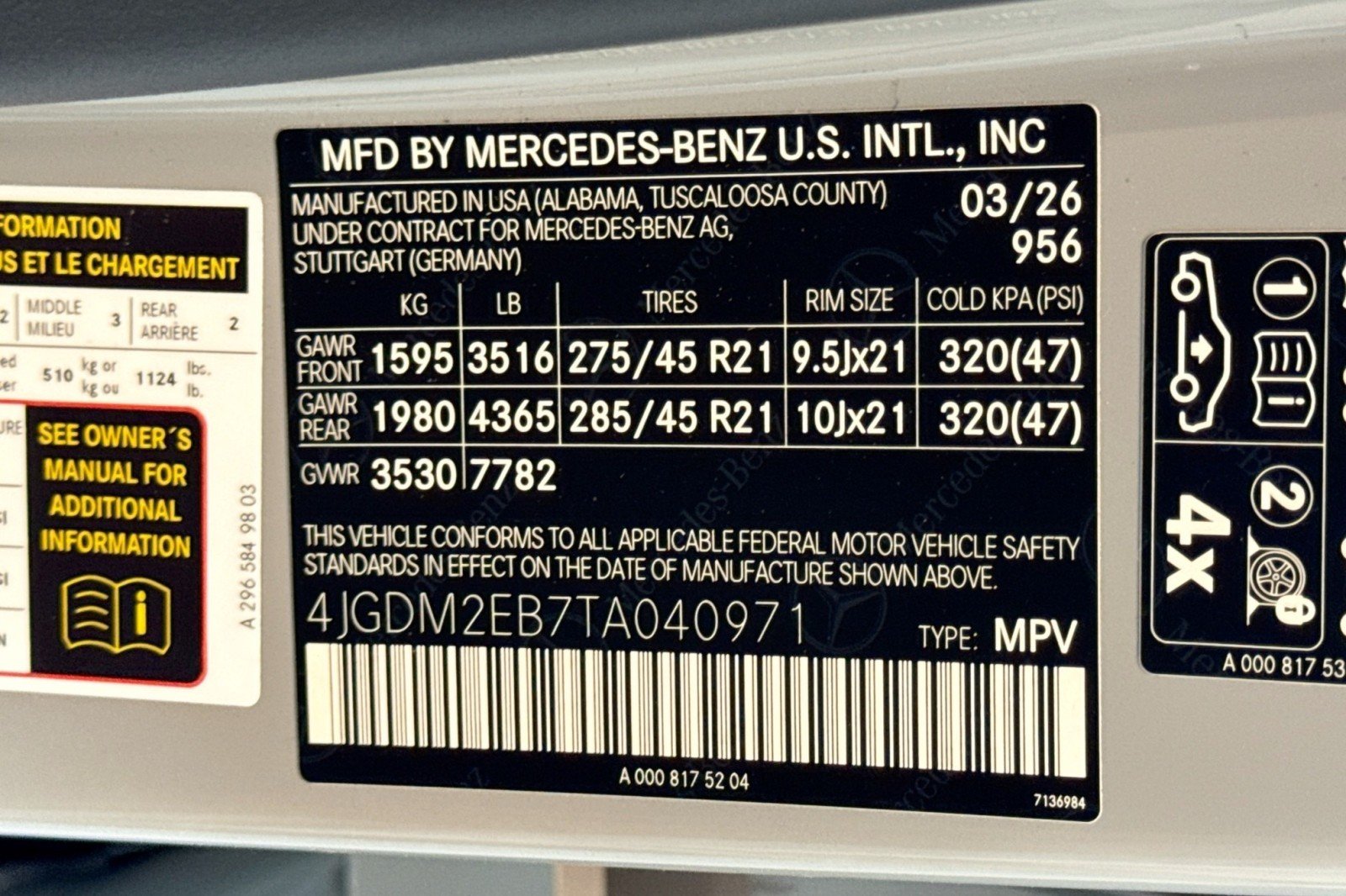 New 2026 MANUFAKTUR Alpine Grey Mercedes-Benz EQS 400 4MATIC® SUV image 29