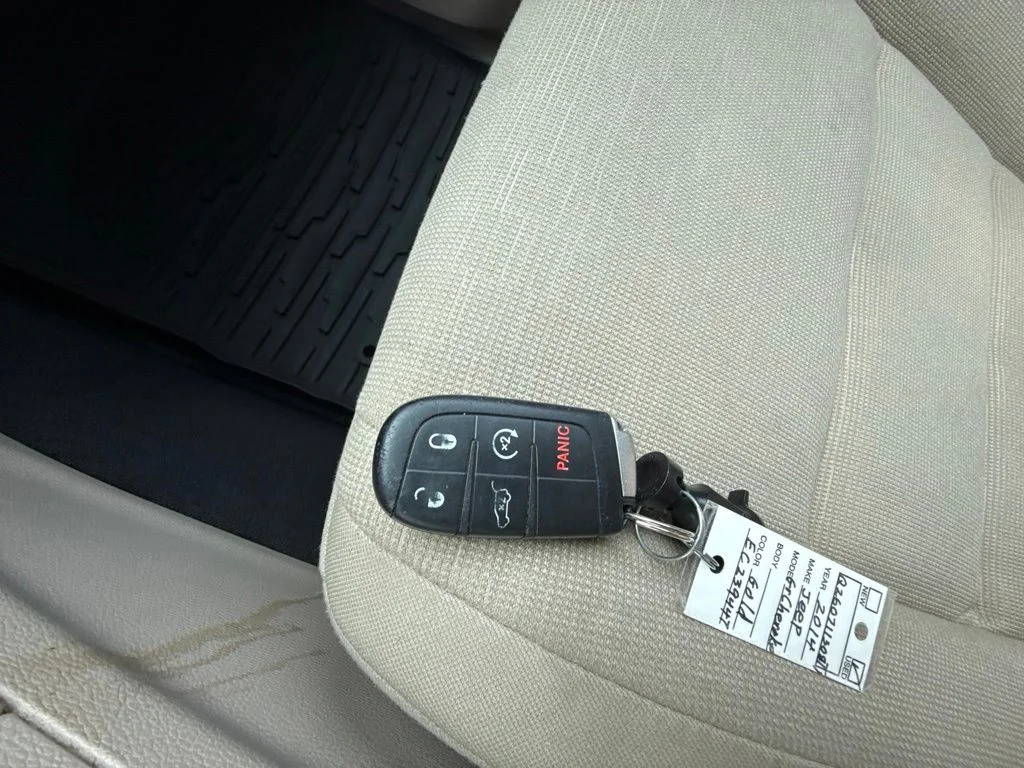 Used 2014 Beige Jeep Laredo image 17