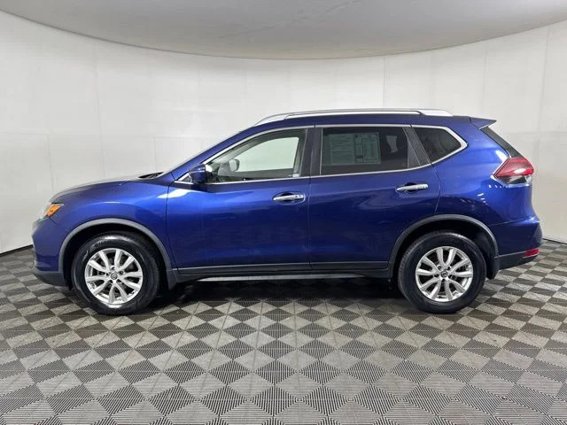 Used 2019 Caspian Blue Metallic Nissan SV image 7