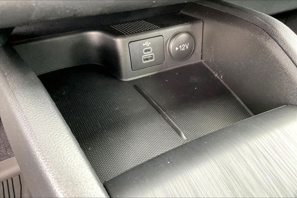 New 2026 Space Silver Metallic Ford Active image 18