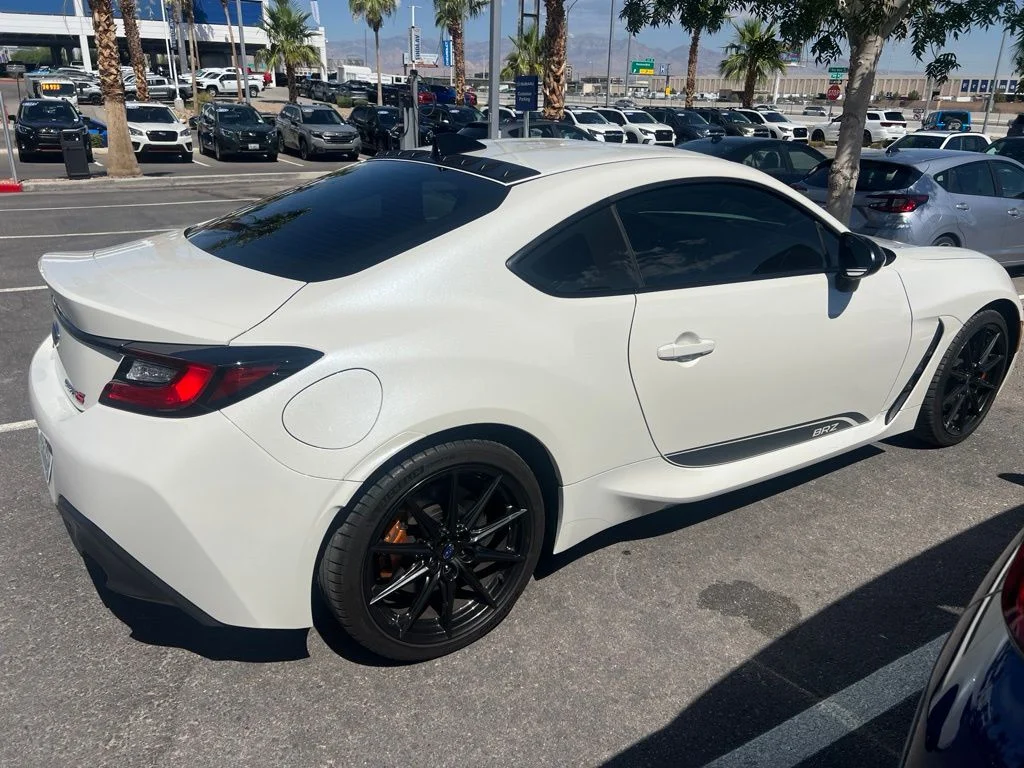 Used 2025 White Subaru tS image 9