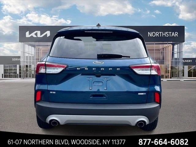 Used 2020 Green Ford SE image 6