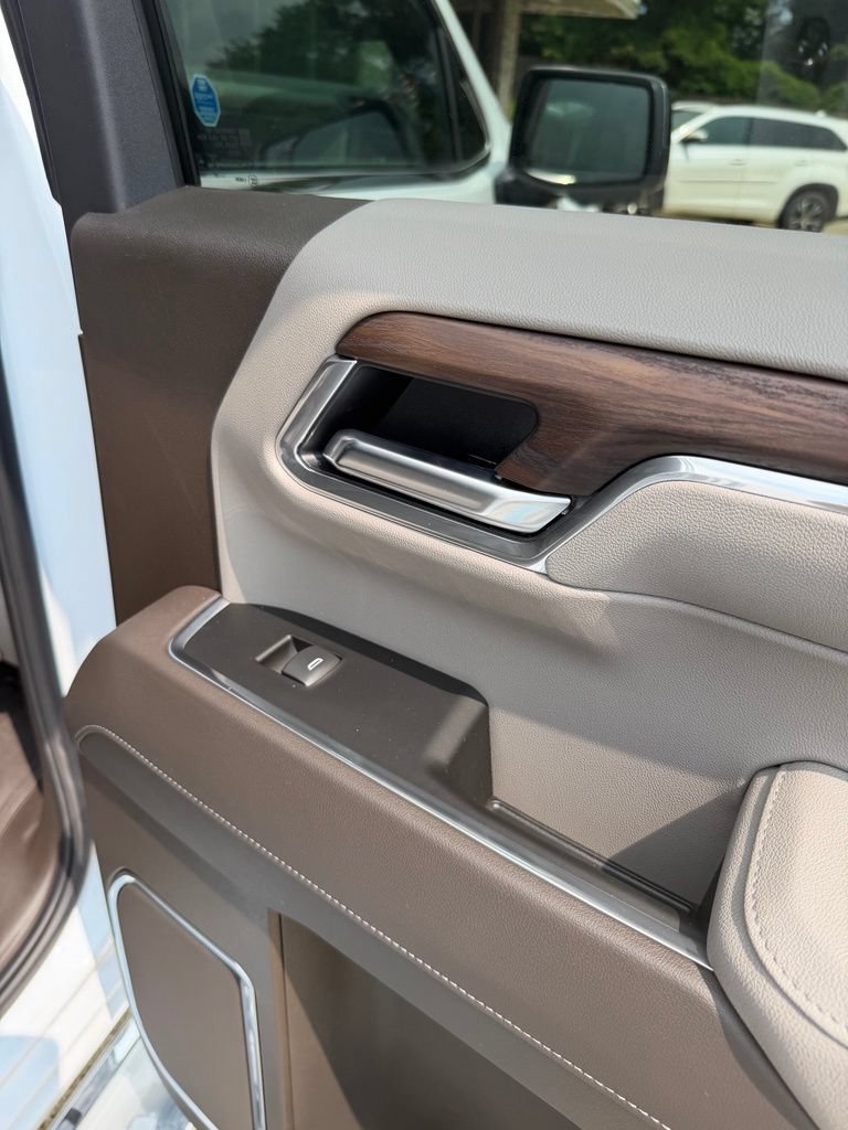New 2026 Glacier White Tricoat GMC SLT image 26