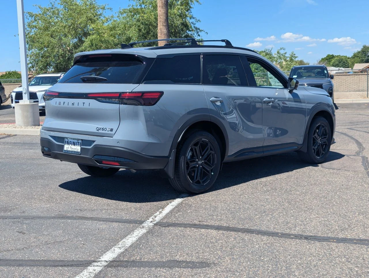 New 2027 HARBOR GRAY INFINITI Sport AWD image 5