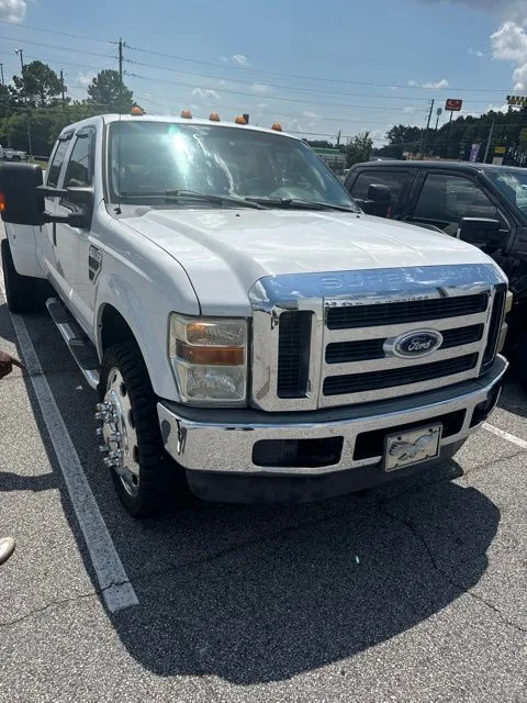 Used 2010  Ford XLT image 1