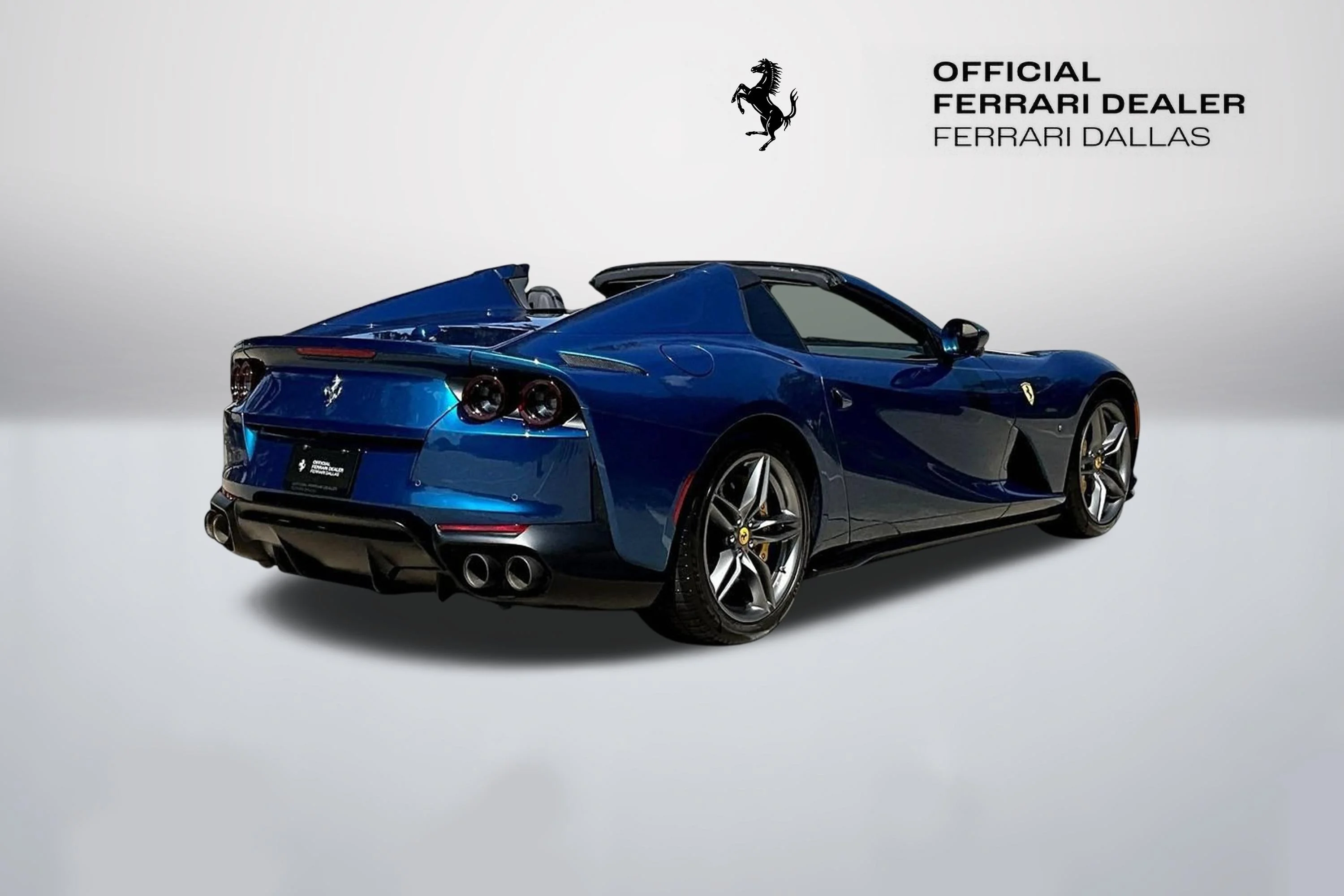 Used 2023 Blu Abu Dhabi Ferrari  image 7