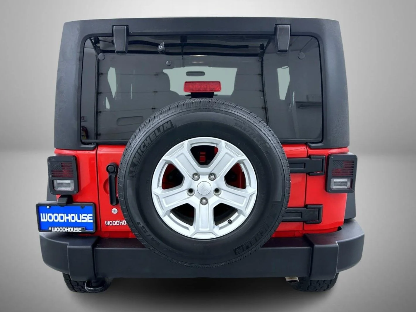 Used 2017 Red Jeep Unlimited Sport image 6