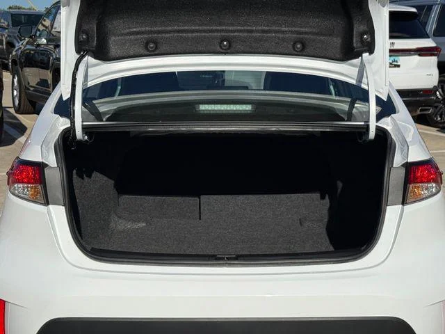Certified Used 2026 ICE CAP Toyota LE image 31