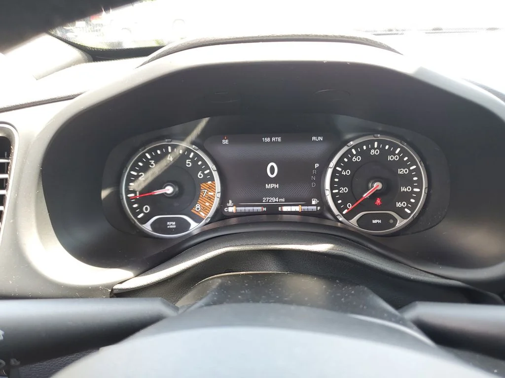 Certified Used 2022 Blue Jeep Limited image 25