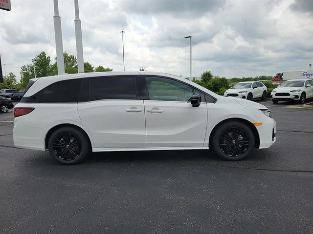 New 2026 Platinum White Pearl Honda Sport-L image 22
