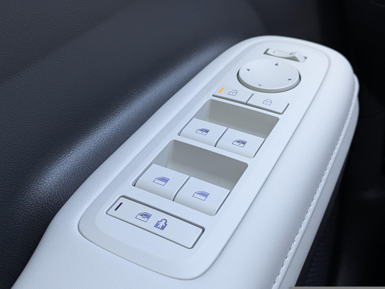 New 2026 Serenity White Hyundai SEL image 50
