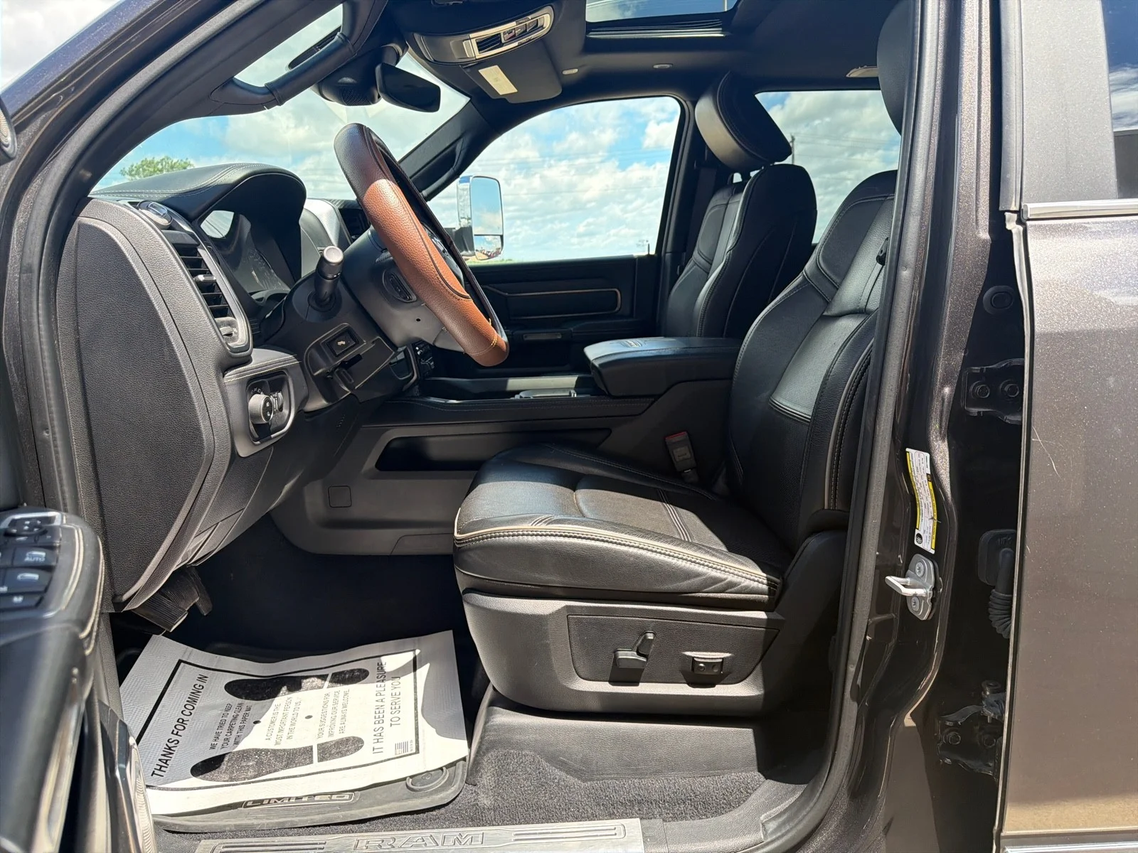 Used 2019 Granite Crystal Clearcoat Metallic Ram Limited image 15