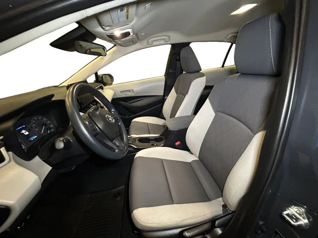 Used 2025 Underground Toyota LE image 9