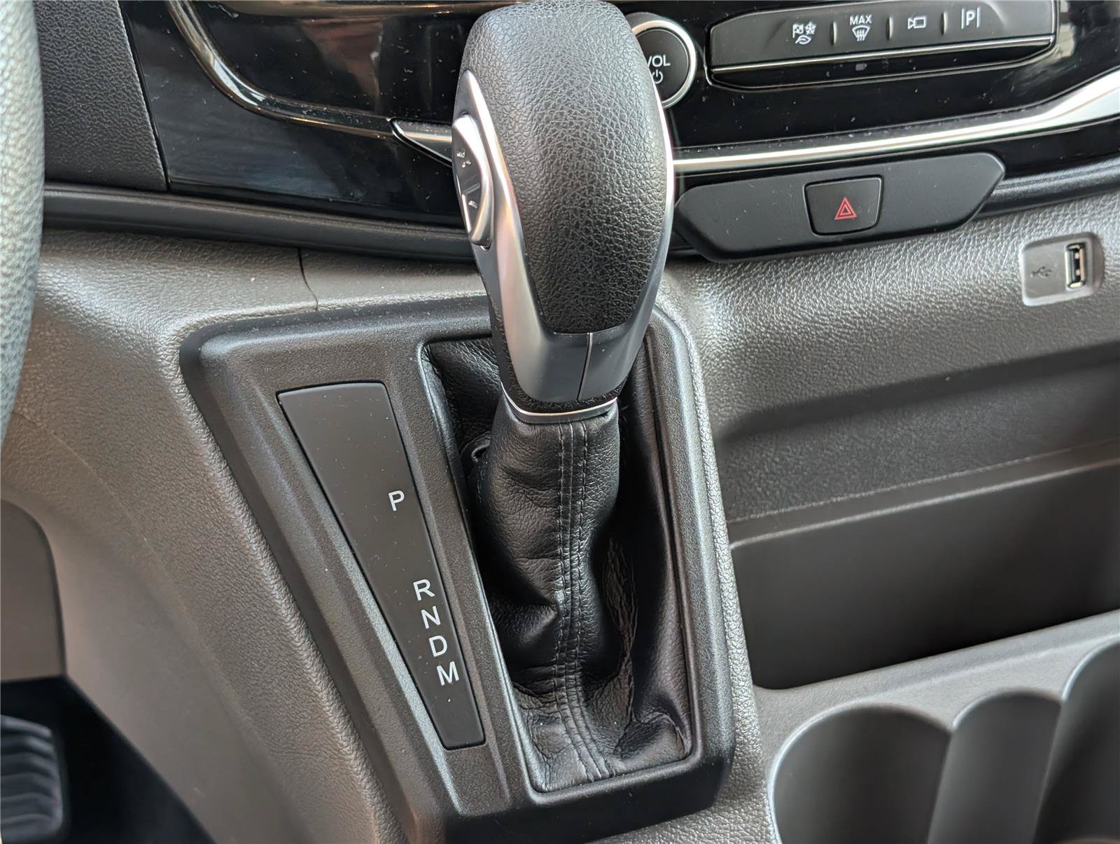 2023 Ford Transit Passenger Van XL - Photo 27