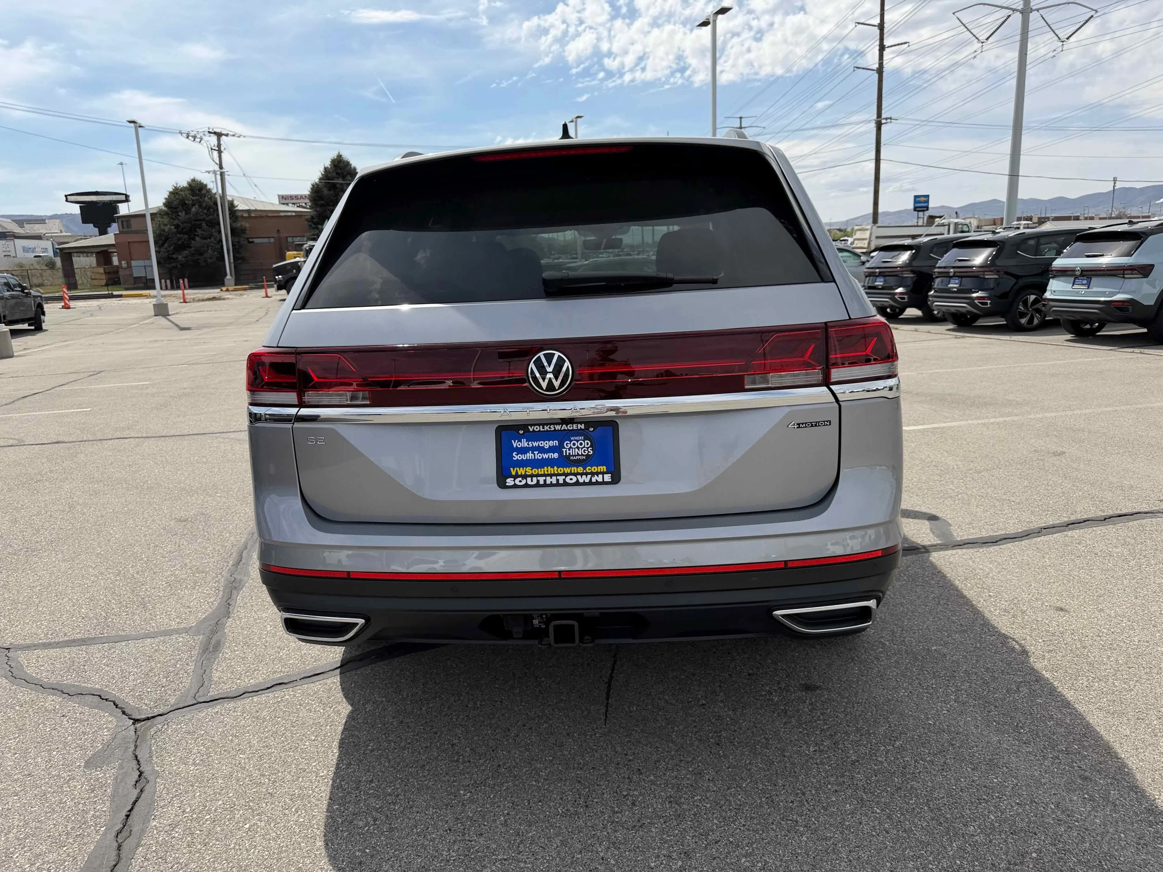 New 2026 Silver Mist Volkswagen 2.0T SE w/Technology image 6