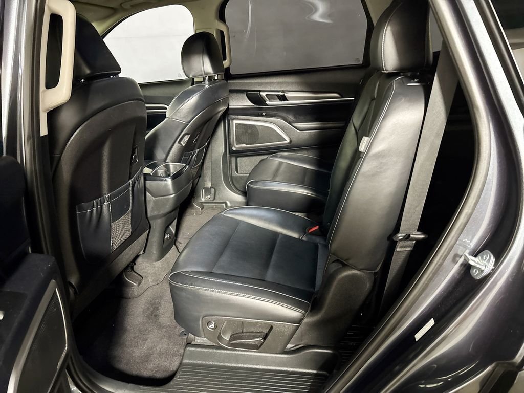 Used 2024 Gray Kia S image 21