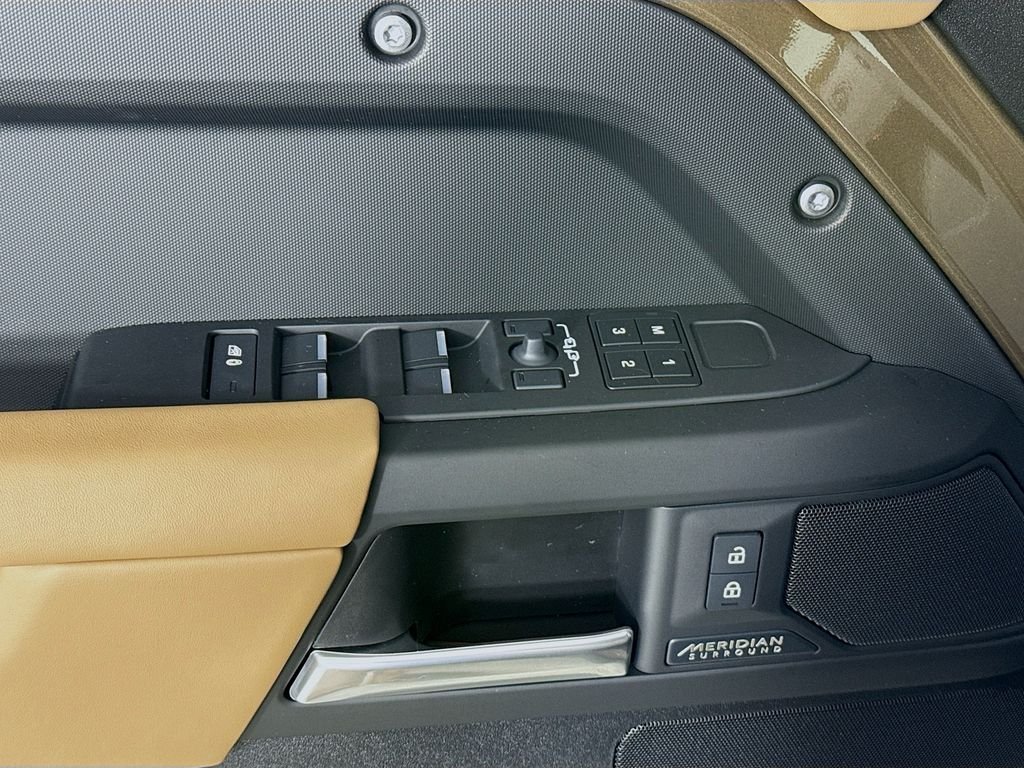 New 2026 Gondwana Stone LAND ROVER X-Dynamic SE image 19