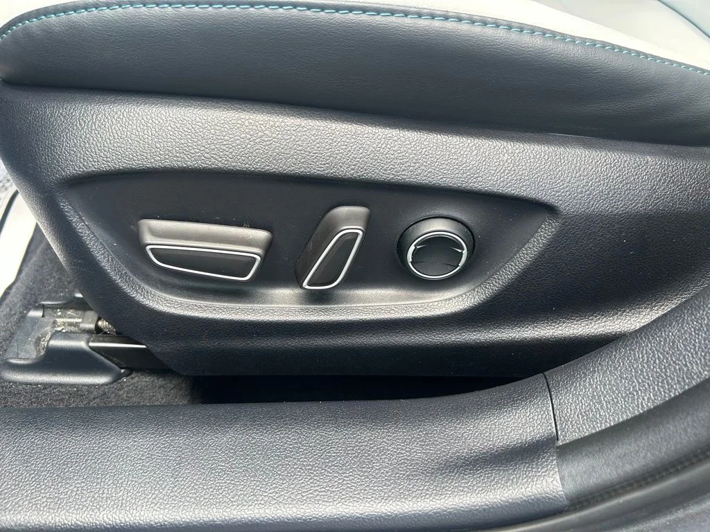 Used 2016 Gray Toyota Four image 16