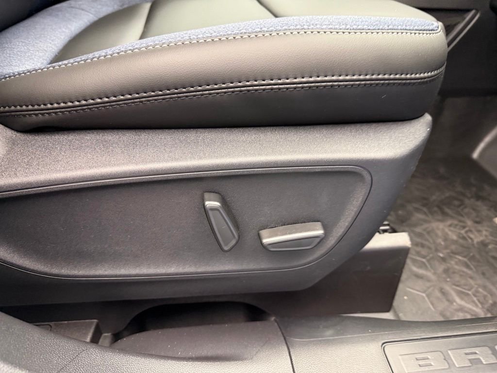 New 2026 Space White Metallic Ford Outer Banks® image 72
