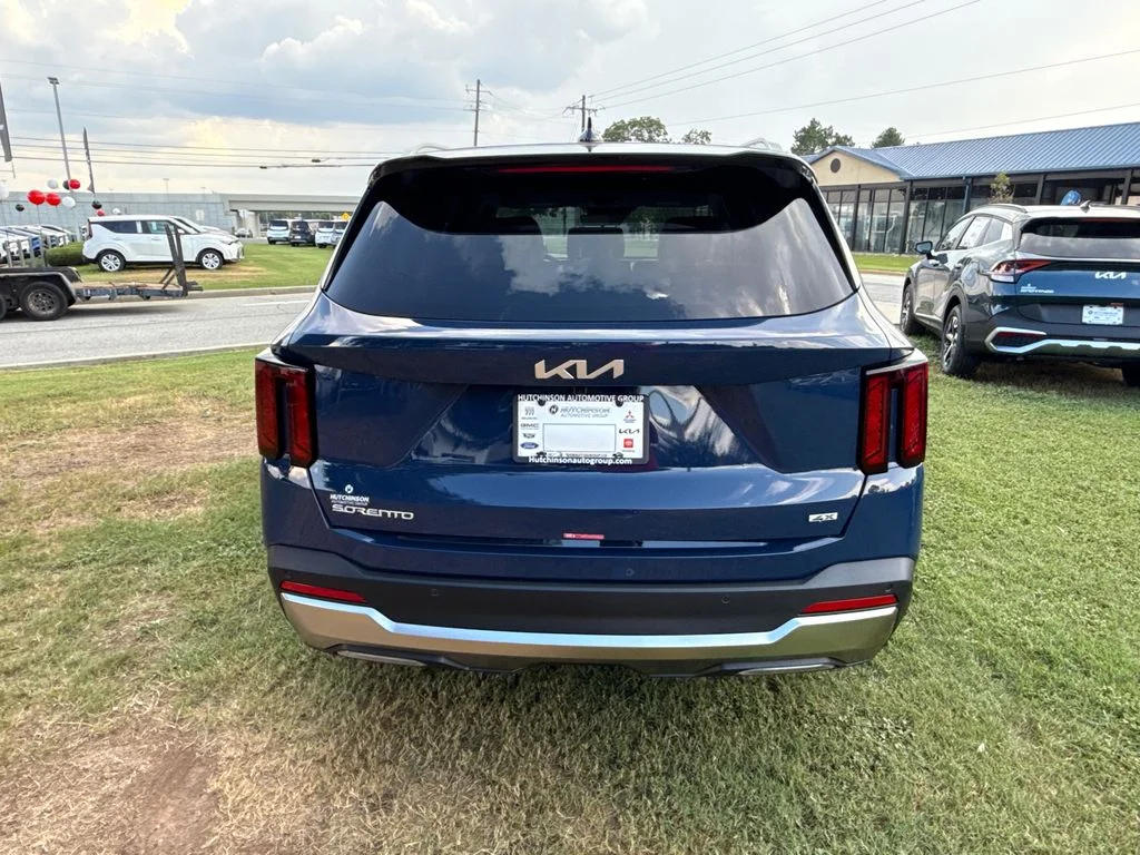 Certified Used 2025 Black Kia S image 4