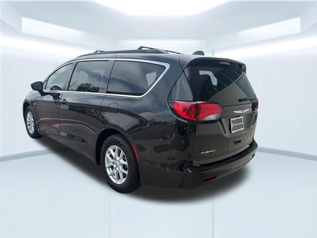 Used 2021 Black Chrysler LXI image 5