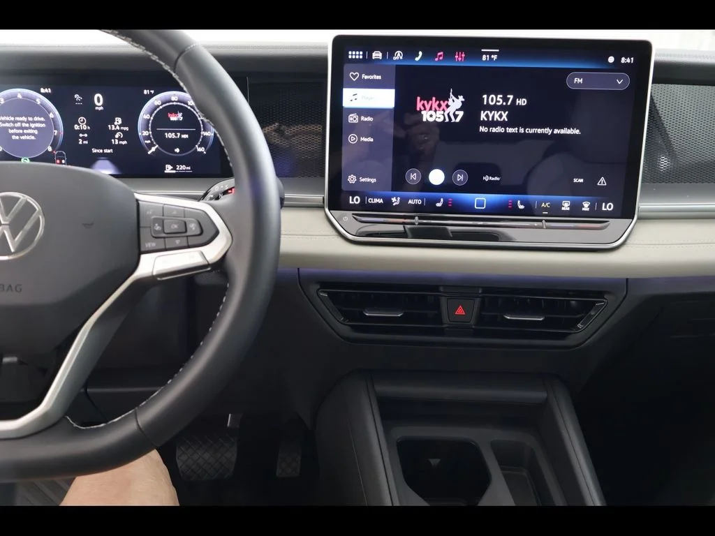 New 2026 Black Volkswagen 2.0T SE image 19